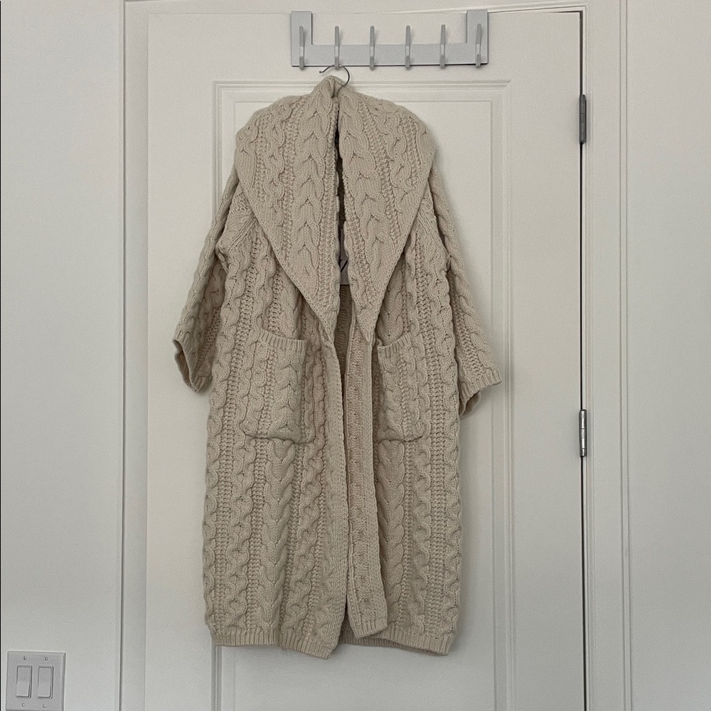 Zara Cable Knit Cardigan in Cream